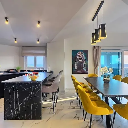 Moderna Villa Razanj