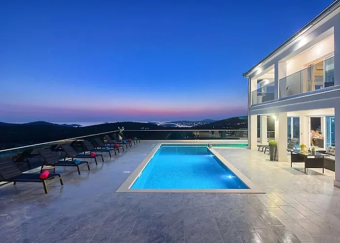 Villa Moderna Ražanj